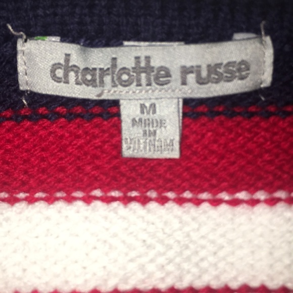 America crop top 🇺🇸🇺🇸🇺🇸❤️💙❤️💙❤️💙 - Picture 4 of 6